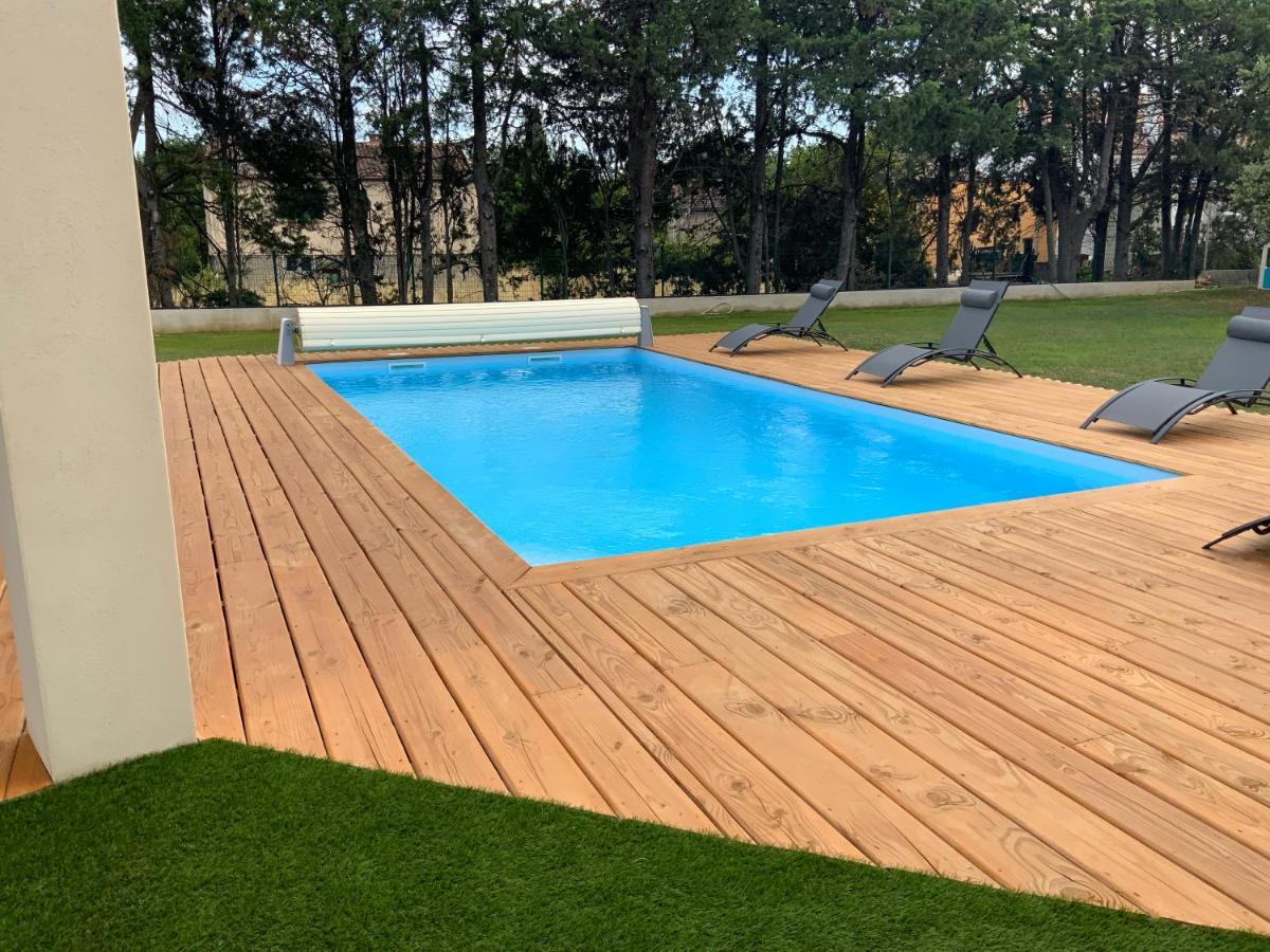 Gite Les Oliviers 10 Pers Piscine Au Calme 4 Etoiles Saint-Laurent-la-Vernede Exterior photo
