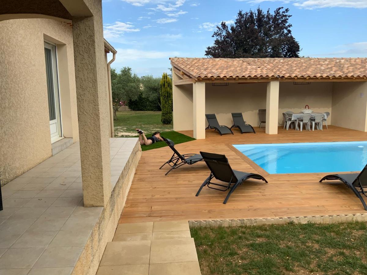 Gite Les Oliviers 10 Pers Piscine Au Calme 4 Etoiles Saint-Laurent-la-Vernede Exterior photo